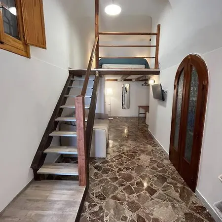 Piazza San Pietro Holiday home Bari